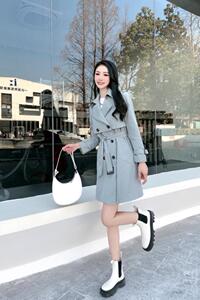 春款新品风衣图片
