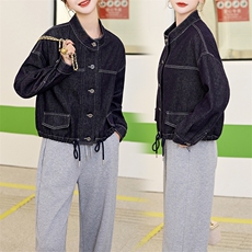 牛仔外套女春秋短款2025年新款设计感休闲宽松立领夹克小个子上衣，女装套装/套裙，跑量工厂店