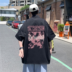 黑色