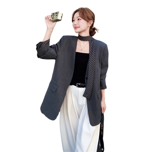 灰色韩系高级感西装外套女2025秋季新款气质通勤显瘦百搭小西服图片