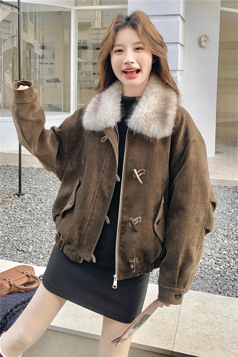 复古毛领派克羽绒服女冬短款小个子牛角扣加厚白鸭绒内胆毛呢外套,女装羽绒服,艾米莉亚