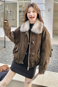 复古毛领派克羽绒服女冬短款小个子牛角扣加厚白鸭绒内胆毛呢外套图片