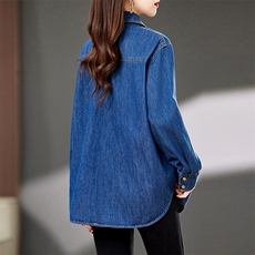 蓝色牛仔衬衫外套女宽松2025春秋新款中年妈妈减龄薄款牛仔外套潮，女装衬衫，靓衣阁