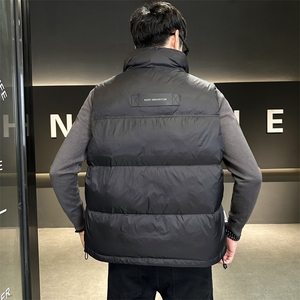 短款立领羽绒马夹男 休闲日系面包服保暖外套马甲背心M75-P110图片