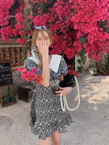 【现货】夏季新品娃娃领碎花连衣裙，女装连衣裙，F/TU