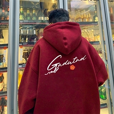 酒红色