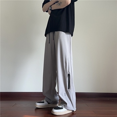 灰色