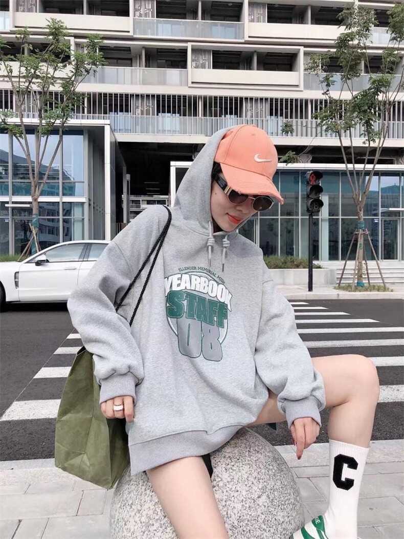 韩版银狐绒带帽卫衣，女装卫衣/绒衫，一杭