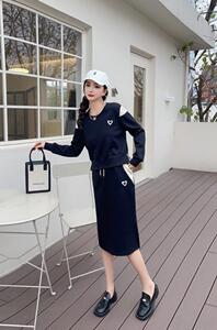 2023春季欧货同款套裙图片