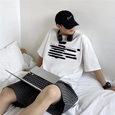 白色