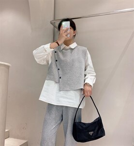 秋款两件套图片