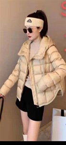 连帽羽绒服,女装羽绒服,蓝芝衣秀