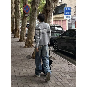 灰色费尔岛民族风开衫毛衣男秋冬季北欧复古慵懒风宽松立领针织衫图片