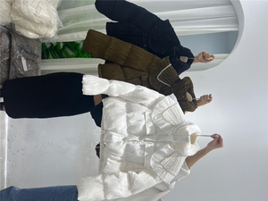 时尚羽绒服图片