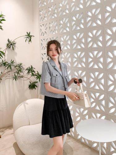 套装，女装职业装，莲依莲