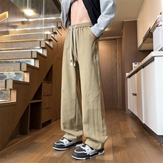 卡其色
