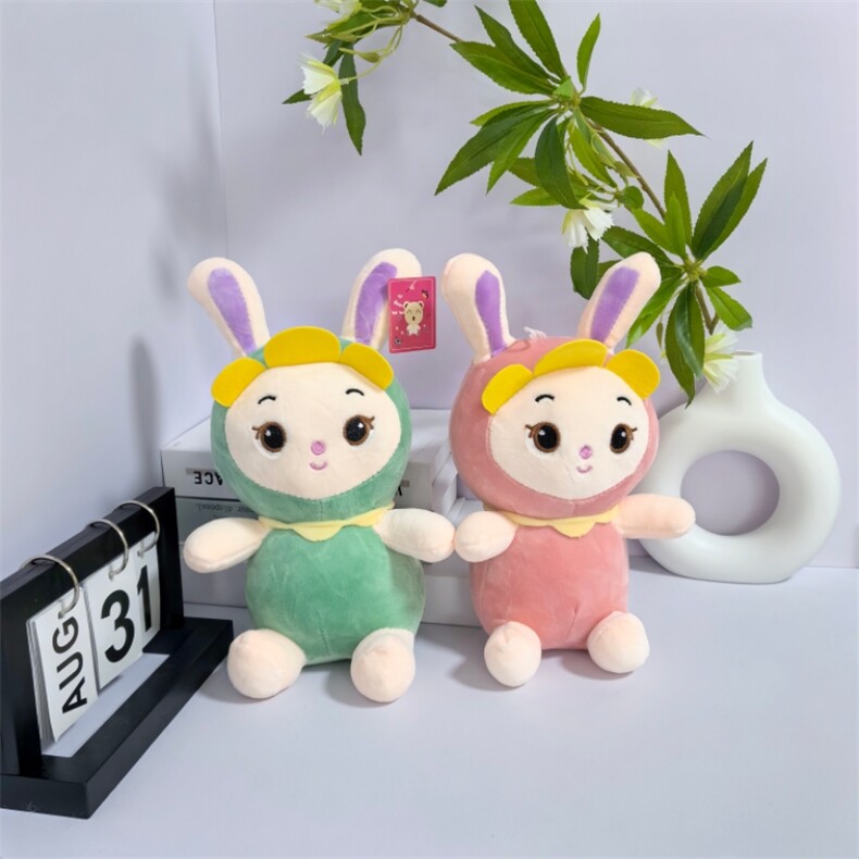 9寸可爱精品毛绒玩具玩偶萌宠娃娃机公仔婚庆礼品毛绒公仔，杉杉毛绒玩具厂 宋健