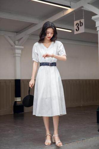 又一款洞洞棉只是需要排单欢迎预约，女装，千浪依族