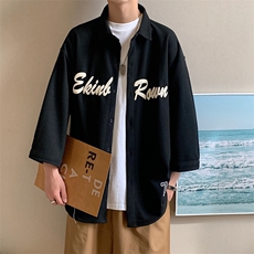 黑色