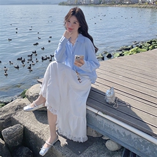 设计款蓝色拼蕾丝衬衣+半裙套装女2025春季新款韩版小个子两件套，女装套装/套裙，2C088
