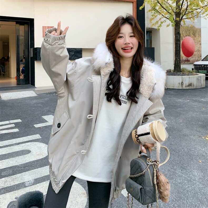 新款！赵露思同款真狐狸毛派克服工装外套2C133-6005-P275-K398,女装派克服,2C133