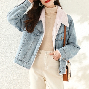 现货2023冬季加绒加厚皮毛一体牛仔派克服女宽松大口袋撞色棉衣图片