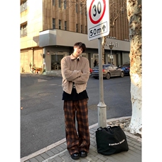 桔红色