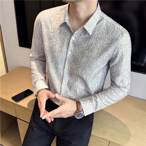 亲肤透气褶皱肌理感细条纹修身长袖衬衫男商务衬衣深灰色C889-P63,穿着搭配男夏季短裤图片