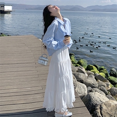 设计款蓝色拼蕾丝衬衣+半裙套装女2025春季新款韩版小个子两件套，女装套装/套裙，2C088