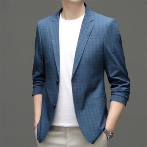 秋季新款西装男西服简约外套西服商务休闲小西装单西图片