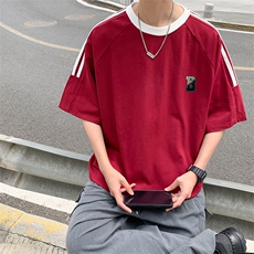 酒红色