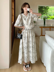 新中式灰白色水墨印花连衣裙女夏2025超火好看高级气质长裙两件套，女装套装/套裙，诺蝶