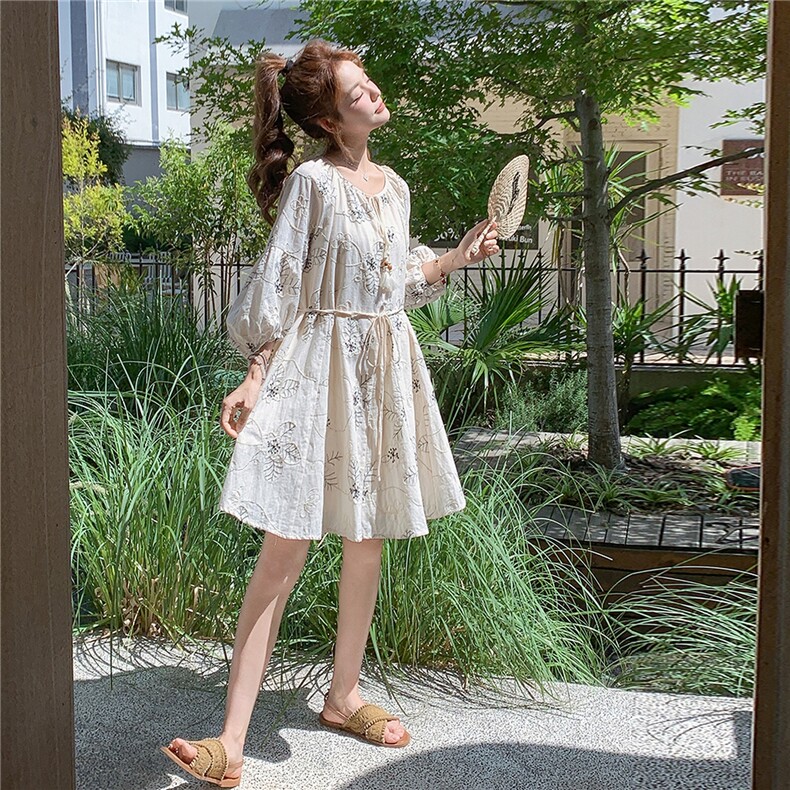 法式复古气质碎花连衣裙女夏季新款设计感小众收腰显瘦中长款裙子,女装连衣裙,2C258