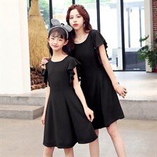 2021夏季新款时尚露肩气质小礼服亲子连衣裙，女装连衣裙，安之芮娜