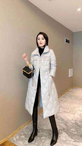 羽绒服，90绒真皮口袋，女装羽绒服，风姿秀衣