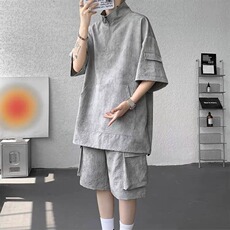 浅灰色