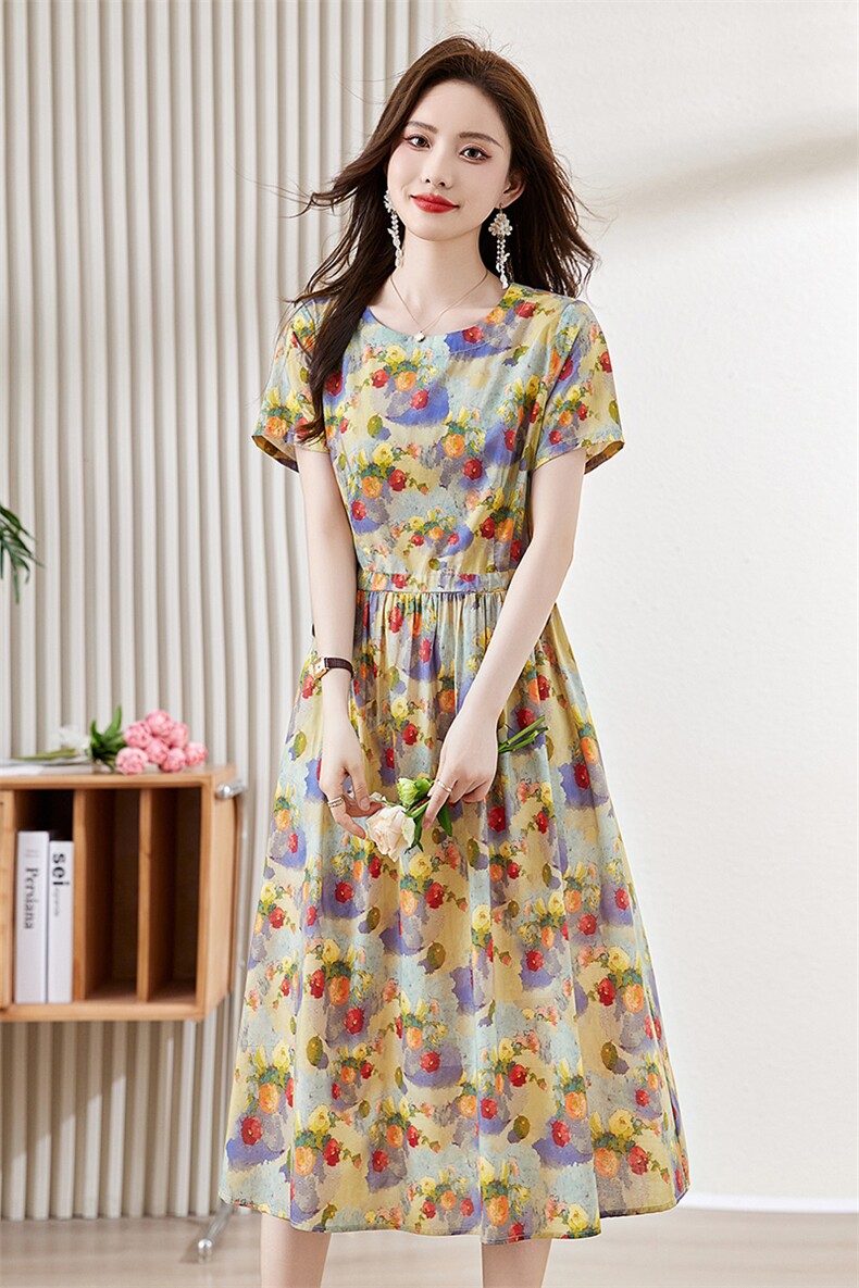 度假风油画彩色碎花连衣裙女2026夏新款洋气减龄披肩吊带裙,女装连衣裙,倪叶myz