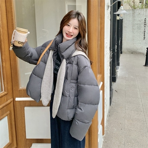 针织披肩灰色90绒羽绒服女2025冬季新款设计感显瘦气质巨好看外套图片
