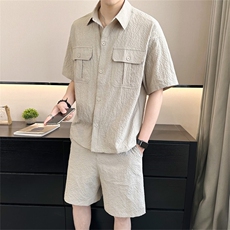 卡其色