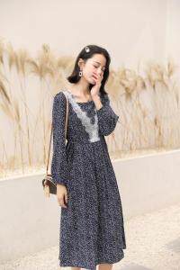 2021春季新品韩系小碎花连衣裙，女装连衣裙，荷塘月色