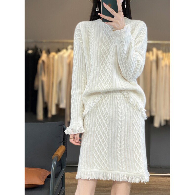 100%纯羊毛衫半身裙两件套女圆领扭花流苏毛衣裙子宽松羊绒衫套装,女装套装/套裙,鹿一羊绒