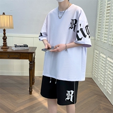 白色