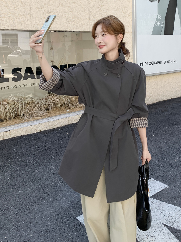 时尚灰色双排扣立领风衣女春秋款系带收腰中长款外套上衣,女装风衣,诺蝶