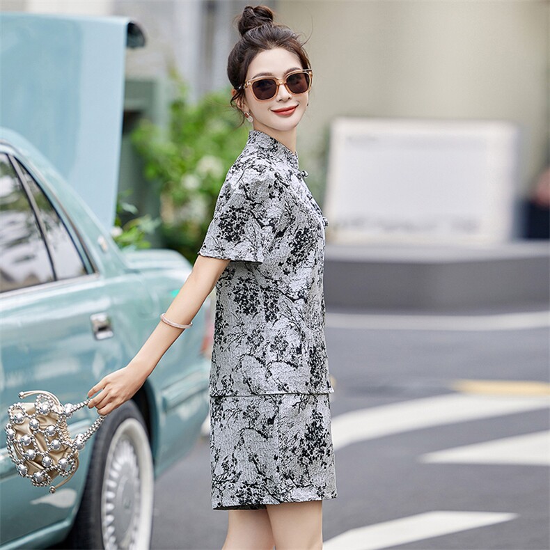 新中式国风提花套装女2025春夏新款小个子时尚短袖上衣短裤两件套,女装套装/套裙,欣贝拉
