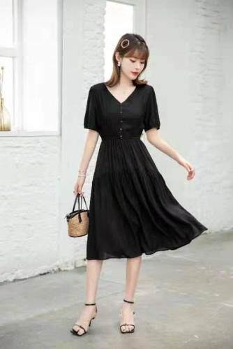 （现货）连衣裙，女装连衣裙，伊娜蕾尔