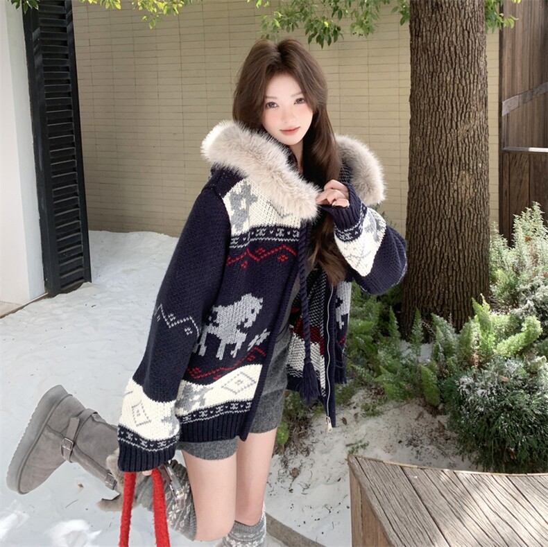 新品现货5668-P165-K248-连帽带毛领加厚毛衣外套,针织衫/毛衣,2C275