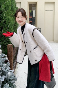 现货-2025年冬季新款90白鸭绒保暖小香风羊毛羽绒服外套女图片