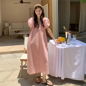高级感气质v领中长款连衣裙女2025夏新款爆款韩版高腰小个子长裙图片