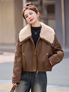 时尚羊羔毛大翻领加棉PU皮衣外套女2025冬季宽松洋气减龄短款棉服图片