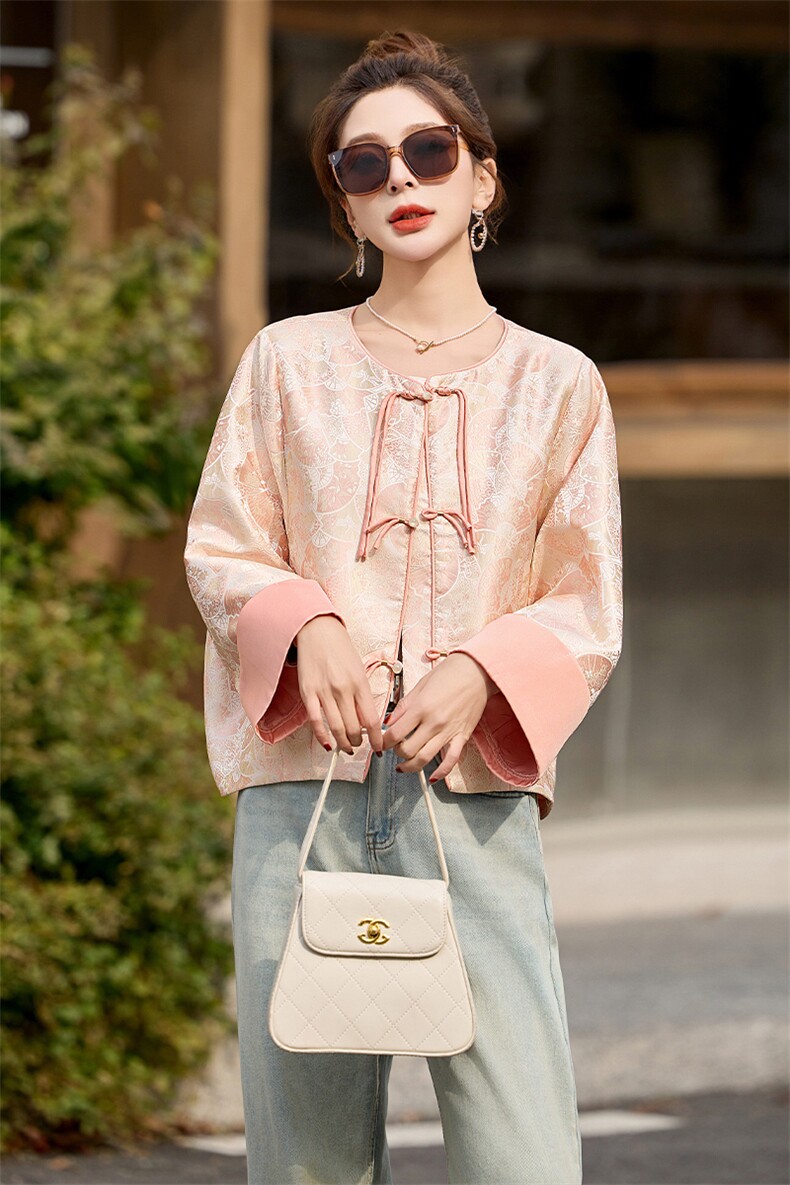 新中式国风外套女2025春秋新款小个子独特好看小香风短款唐装上衣,女装短外套,关键词